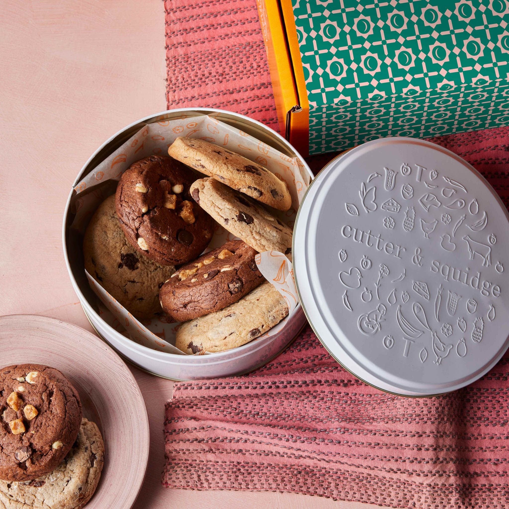 Eid Mubarak Mixed Cookies Gift Tin