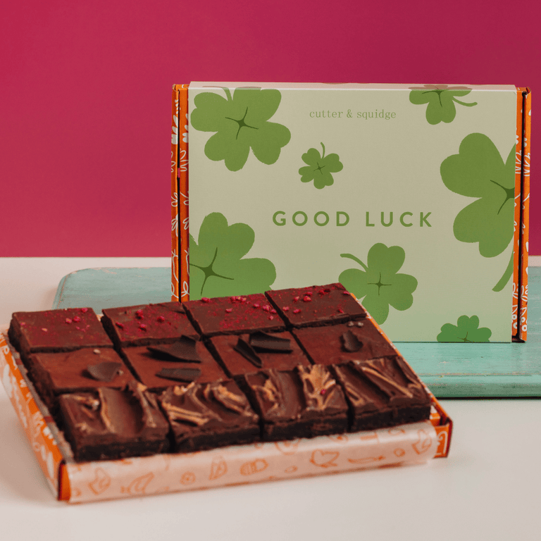 Cutter & Squidge 12 Pieces / Good Luck Gifting Sleeve Vegan Wheat-Free Mini Brownie Box