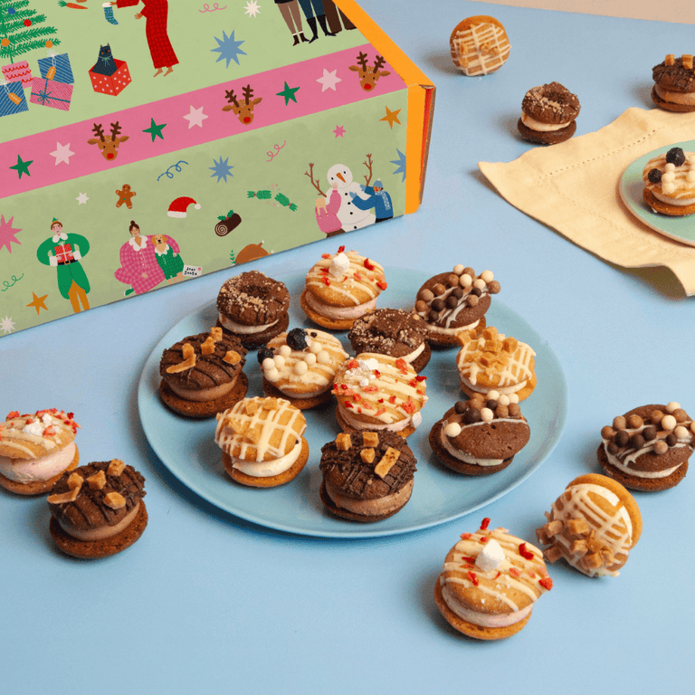 Cutter & Squidge Christmas Baby Biskie Box