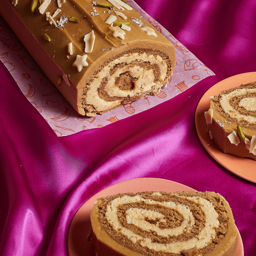 Spiced Sticky Toffee Date & White Chocolate Roulade – Cutter & Squidge