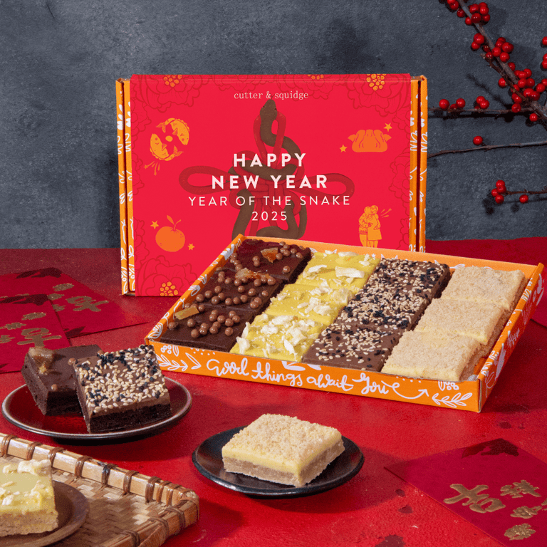 Cutter & Squidge 12 Pieces / No Drink Lunar New Year Mixed Brownie Box