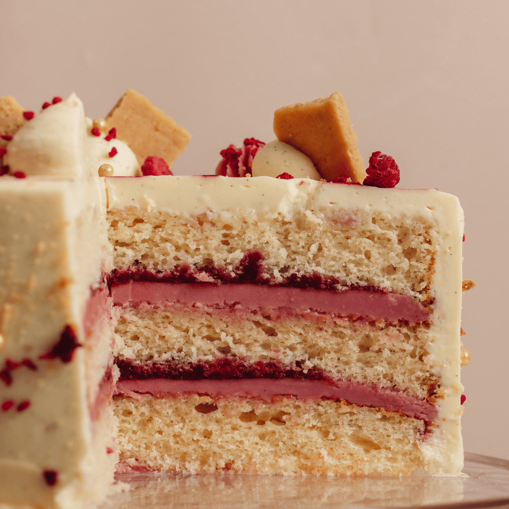 Raspberry White Chocolate Cheesecake Cake – Cutter & Squidge