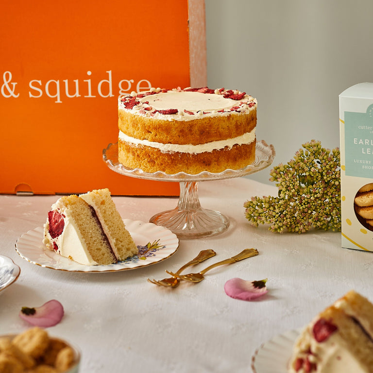 Cutter & Squidge One Hamper Downton Abbey Luxe Hamper