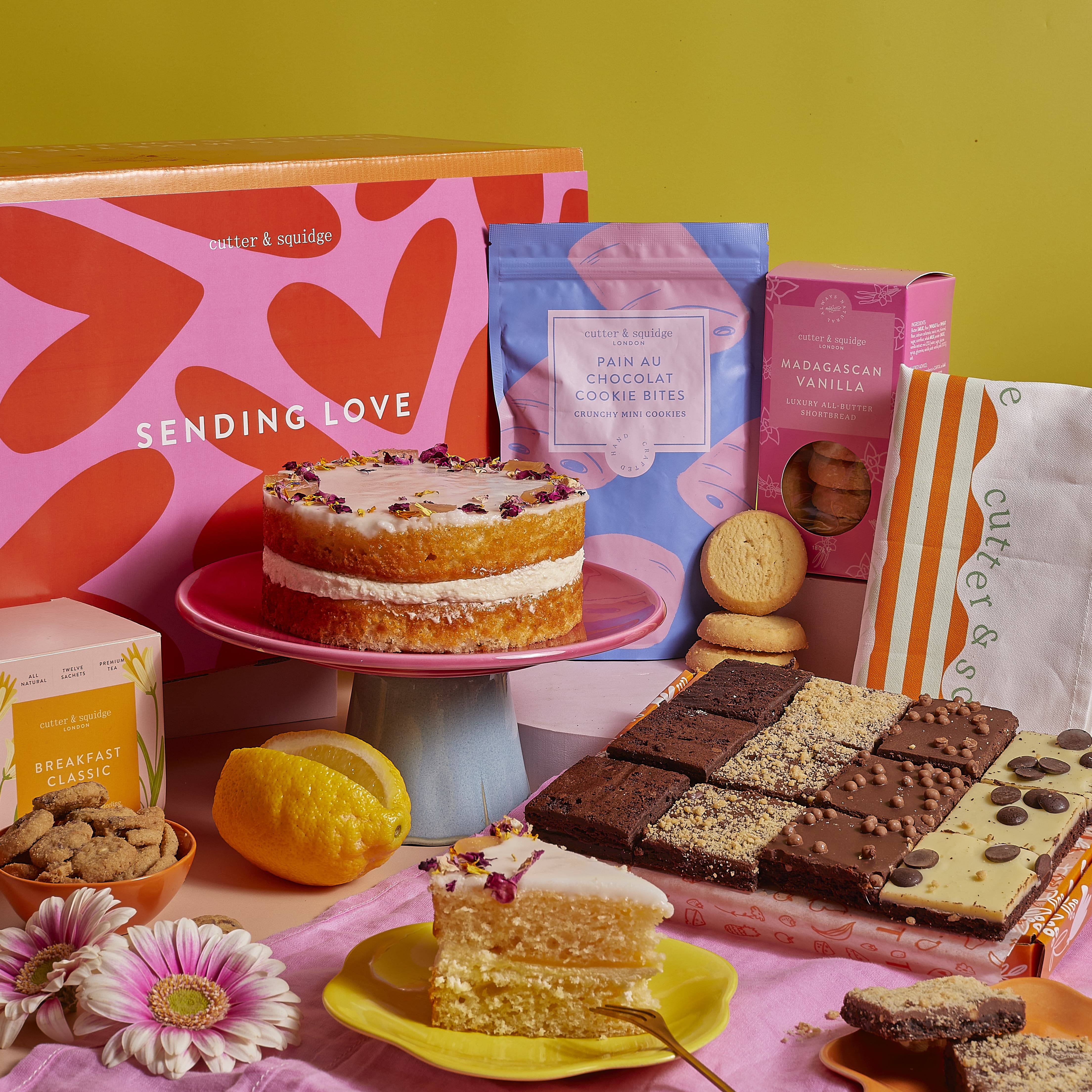Hamper Cutter Big Love Hamper – Cutter & Squidge