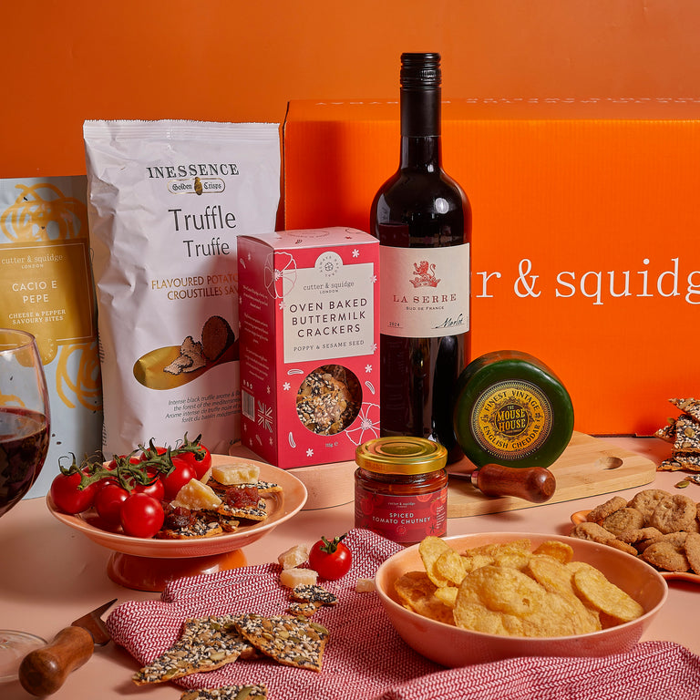 Cutter & Squidge Red Wine and Cheese Hamper