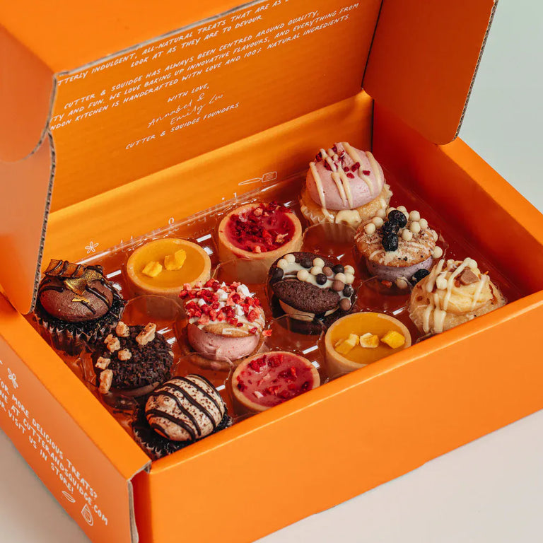 Cutter & Squidge 12 Pieces Squidge Selection Box