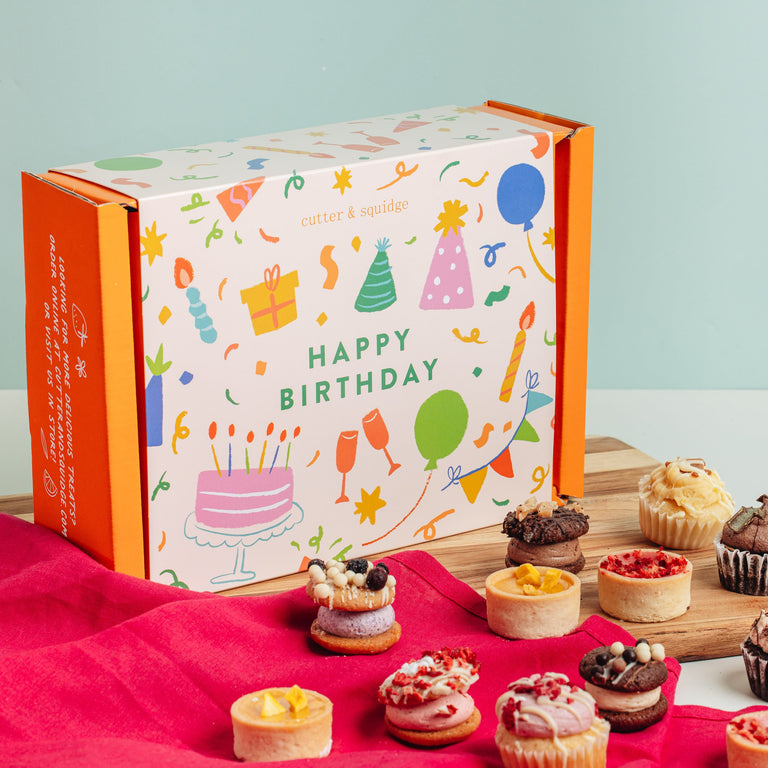 Cutter & Squidge 12 Pieces / Happy Birthday Gifting Sleeve Squidge Selection Box