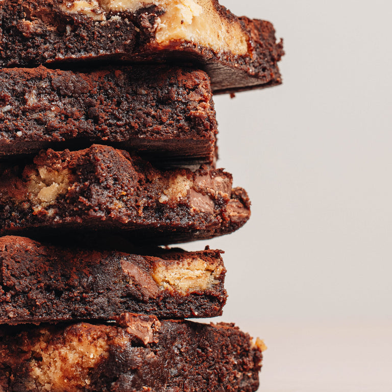 Cutter & Squidge Caramel Frappuccino Brownie Box