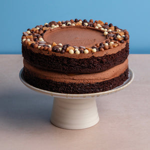 Chocolate Fudge Caramel Cake