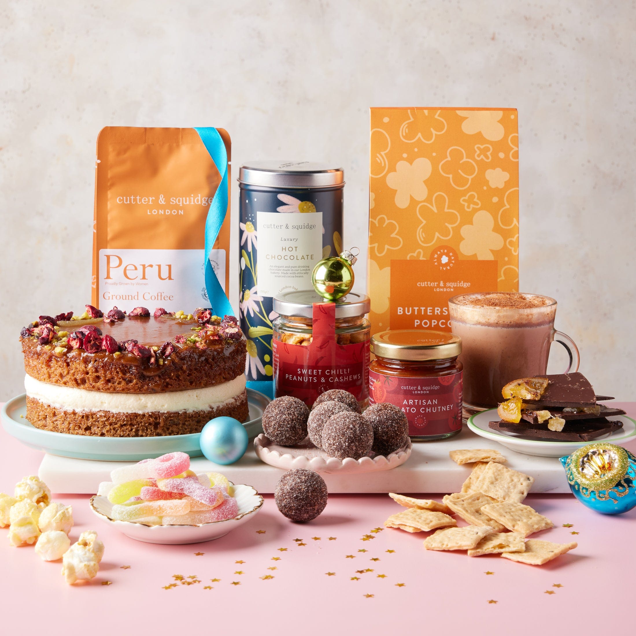 Luxury Vegan Christmas Hamper Cutter & Squidge