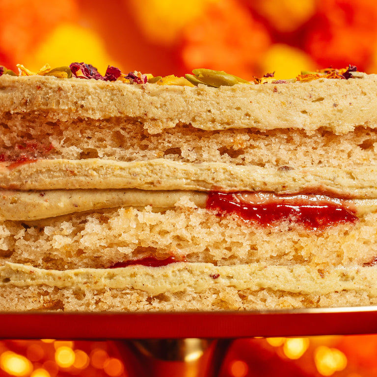 Cutter & Squidge Medium (8") Pistachio & Strawberry Rasmalai Cake