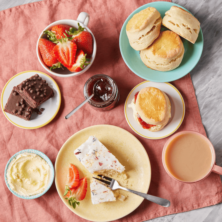 Cutter & Squidge Afternoon Tea Hamper