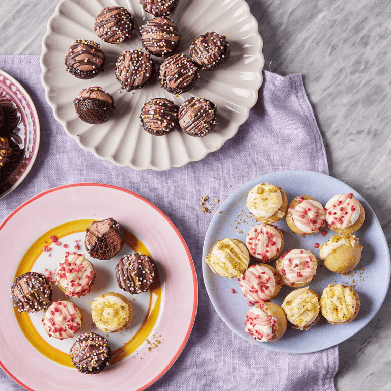 Cutter & Squidge Happy Birthday Mixed Mini Cupcake Box