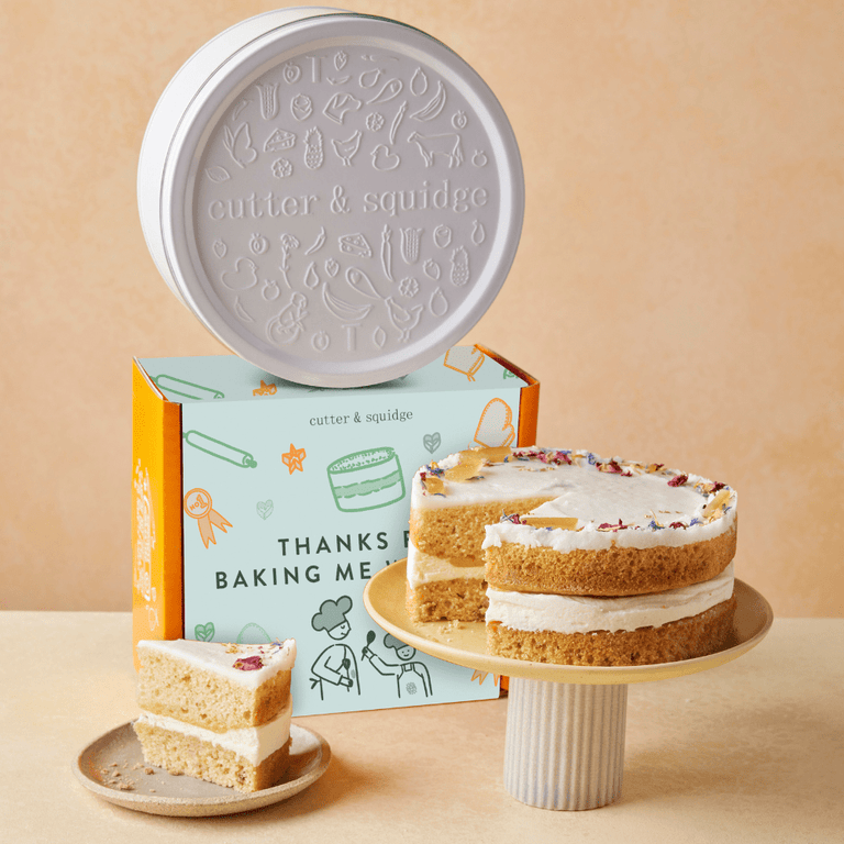 Cutter & Squidge Small (6") / With Tin Father's Day Lemon Drizzle Cake