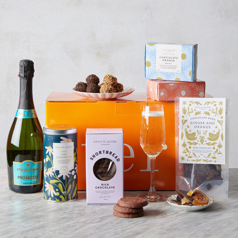 Cutter & Squidge One Hamper Chocolate Lover Christmas Hamper with Prosecco