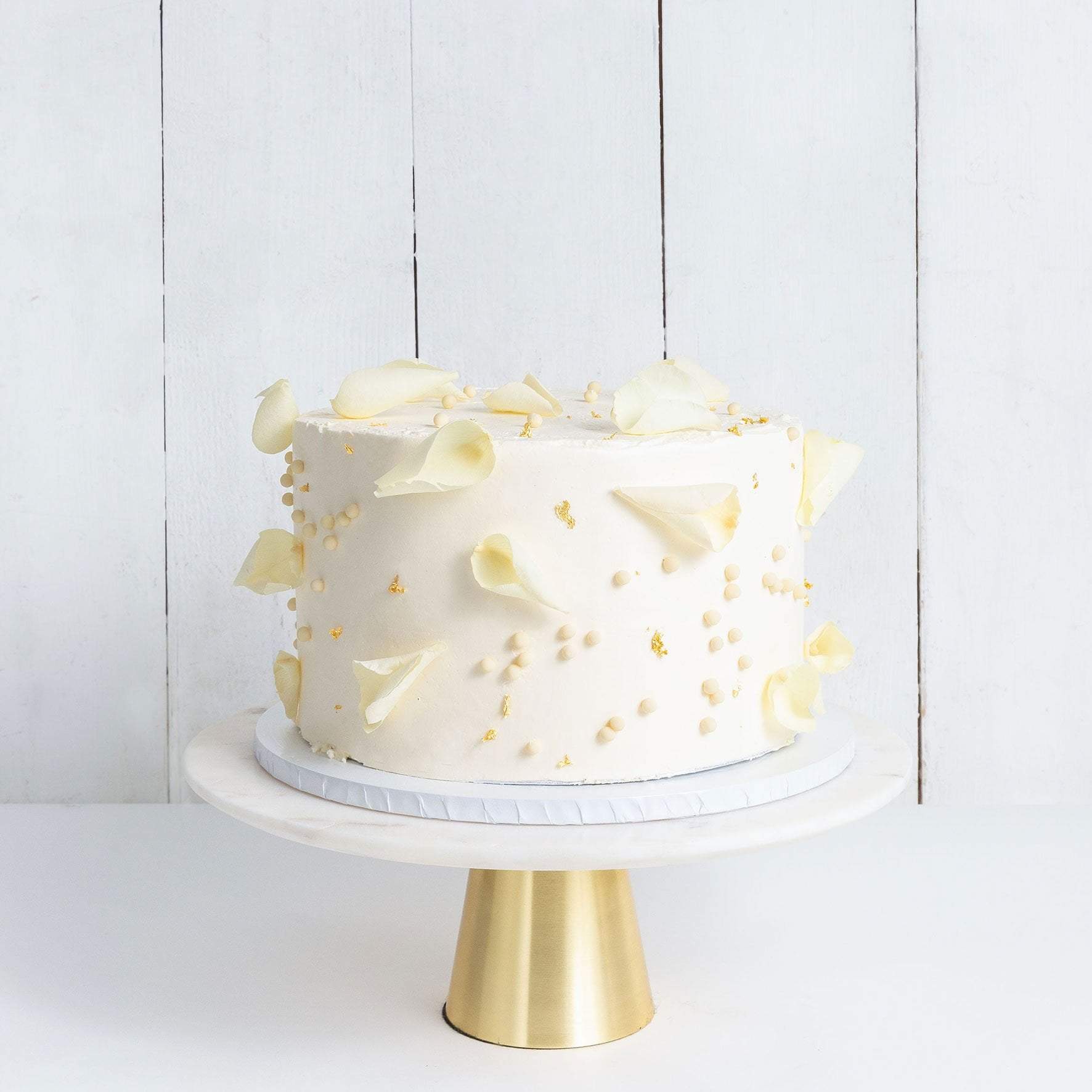 One Tier Petals Wedding Cake