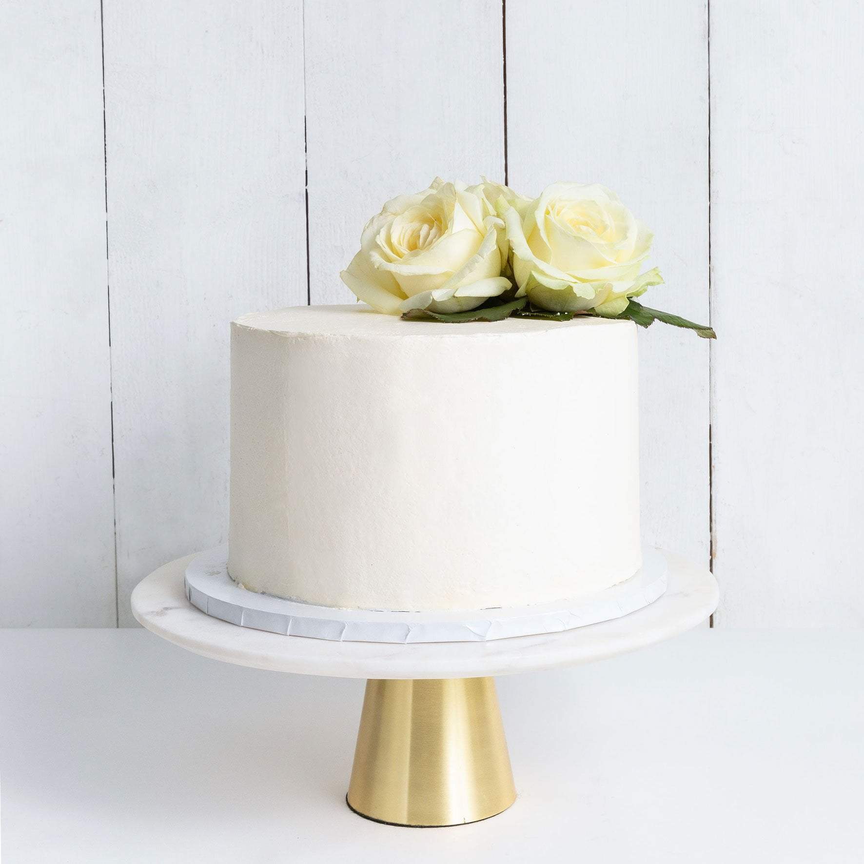 One Tier Decorated Wedding Cake